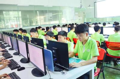 手動(dòng)@初中學(xué)子,圓夢大學(xué)還能這樣做?珠海市創(chuàng)沃中等職業(yè)學(xué)校告訴你